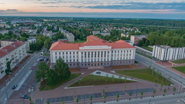Švietimo įstaigų naujienos