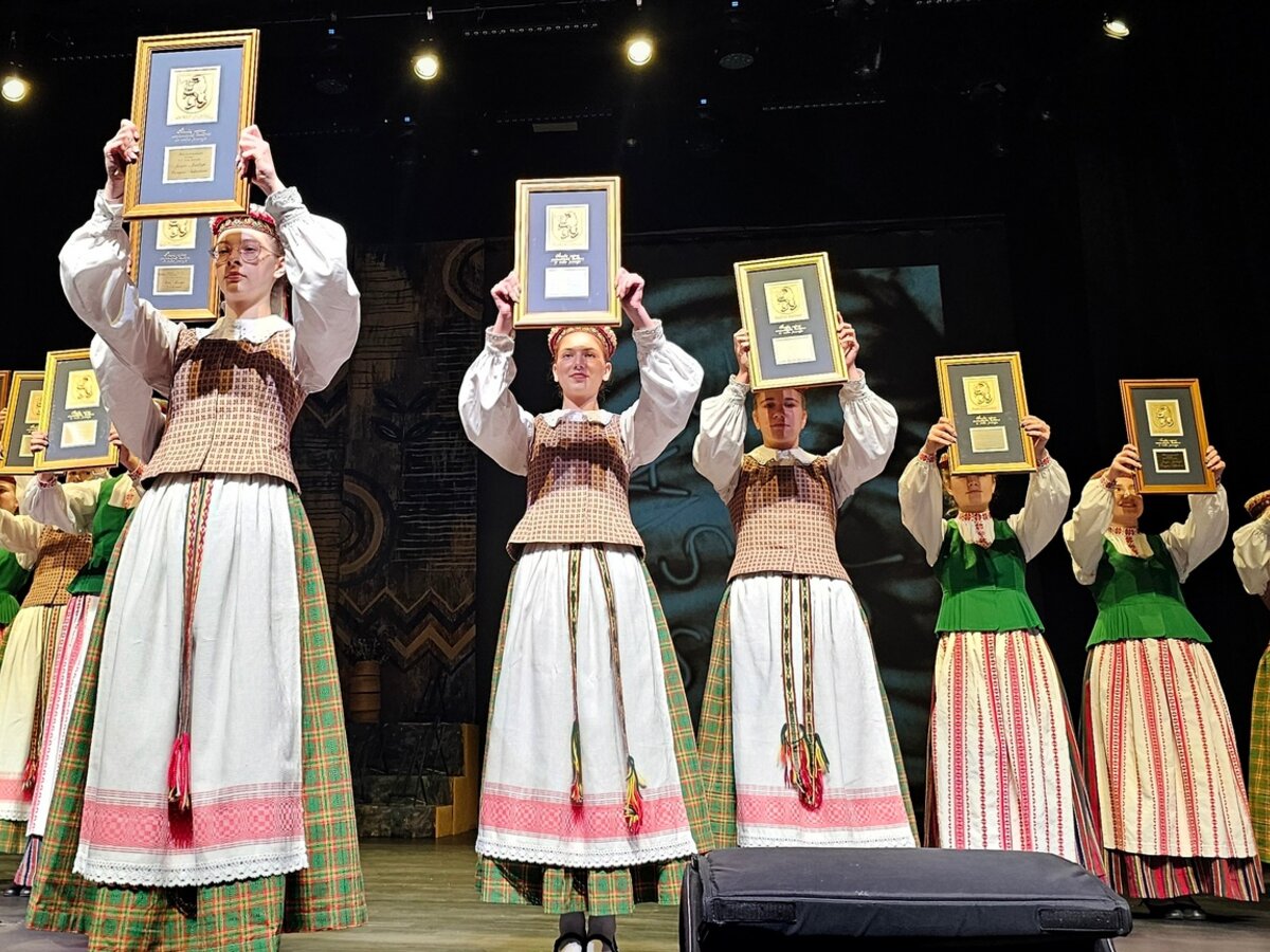 ŠIAULIŲ RAJONO KULTŪROS IR MENO PREMIJŲ VAKARAS – PAGARBA KŪRĖJAMS ...